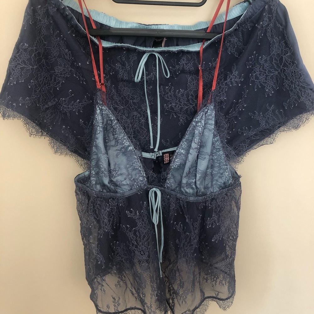 New VS set